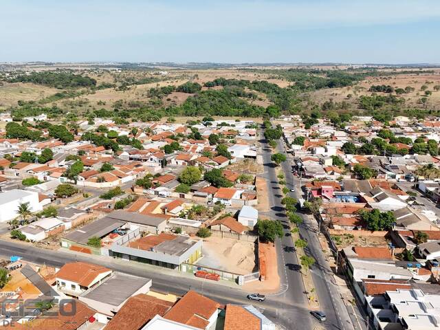 Terreno Comercial para Venda em Goiânia - 5