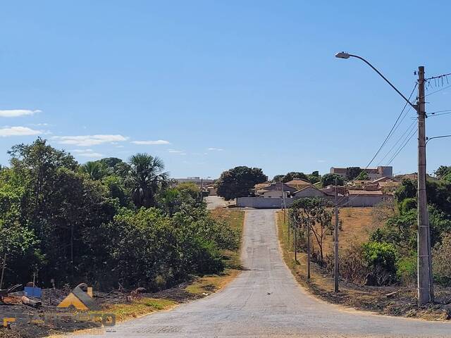 #15 - Terreno para Venda em Goiânia - GO - 3