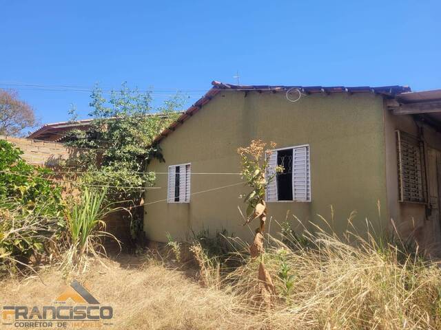 #16 - Lote para Venda em Aparecida de Goiânia - GO - 3