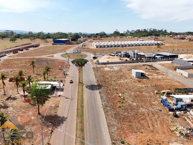 Terreno Comercial para Venda em Abadia de Goiás - 4