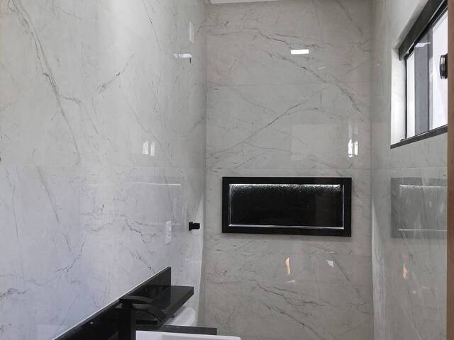 #25 - Casa para Venda em Goiânia - GO - 2