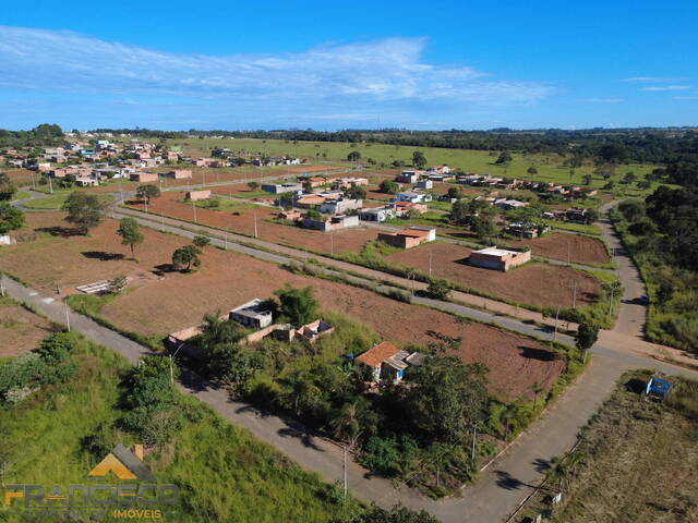 #28 - Lote para Venda em Abadia de Goiás - GO - 3
