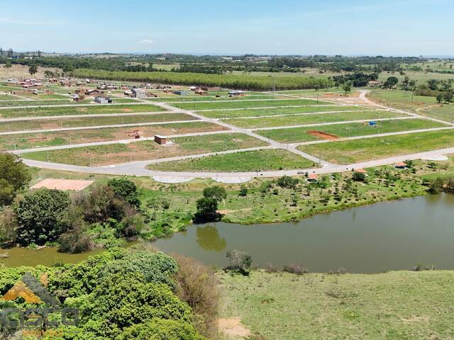 Venda em Residencial Luar Park - Abadia de Goiás