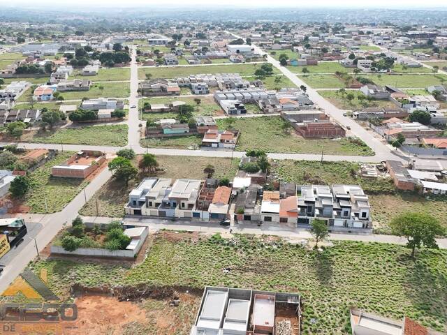 Lote para Venda em Aparecida de Goiânia - 3