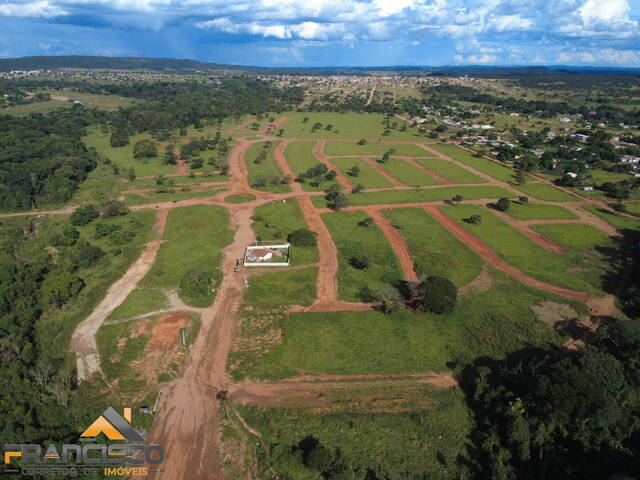 Lote para Venda em Aparecida de Goiânia - 4
