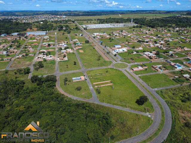 Lote para Venda em Abadia de Goiás - 3