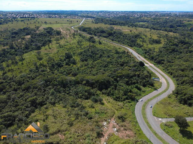 Lote para Venda em Abadia de Goiás - 4