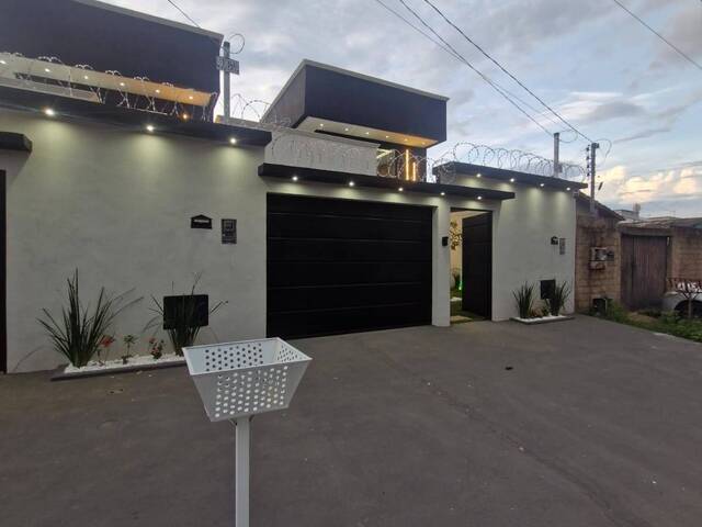 Casa para Venda em Aparecida de Goiânia - 3