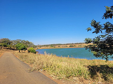 LOTEAMETNO JARDIM DO LAGO - ABADIA