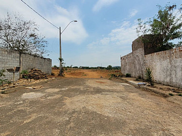 RESIDENCIAL VILA DOURADA