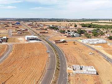 JARDIM PRIMAVERA - TERRENO COMERCIAL